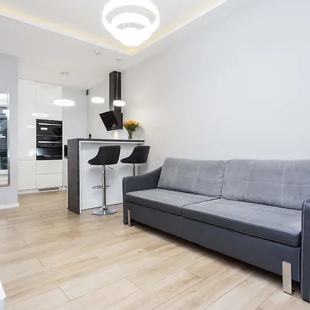 Nadwislanska With Air Conditioning Near Kazimierz By Renters Apartment